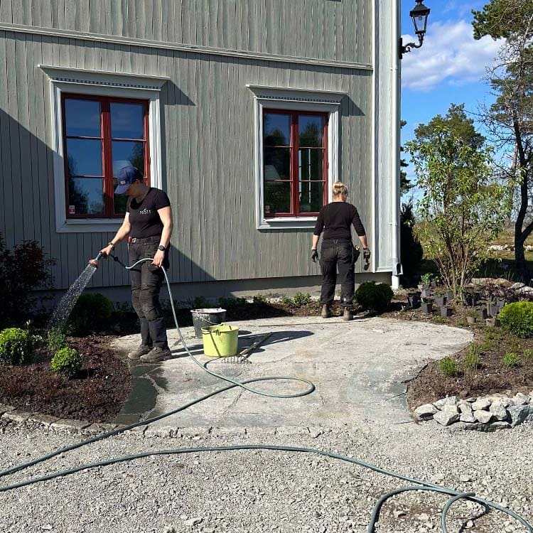 Skötsel | Hummelbo Trädgårdar Skötsel | Hummelbo Trädgårdar